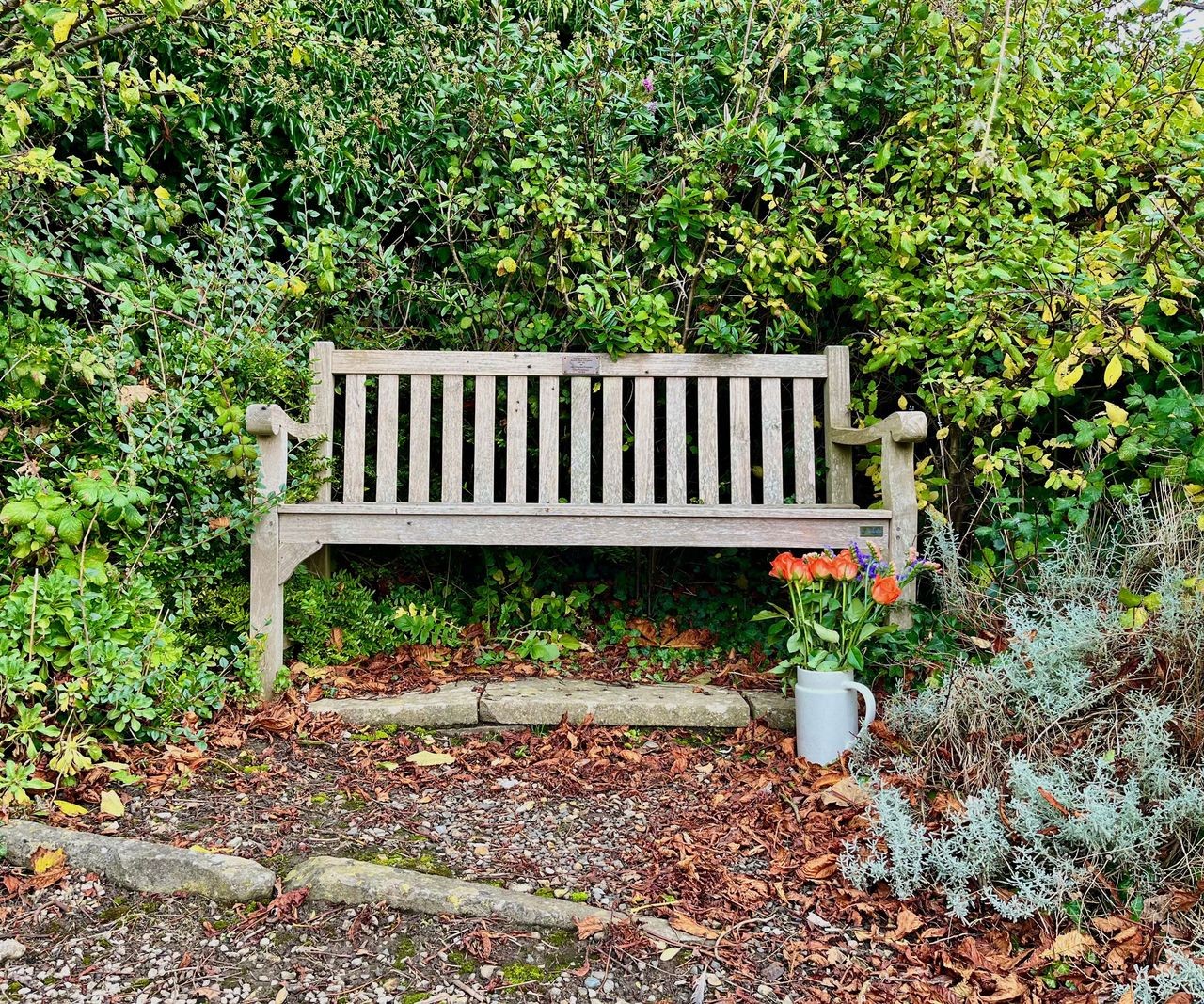 Try These Easy Hardscaping Ideas To Make A Garden Look Old | Gardening