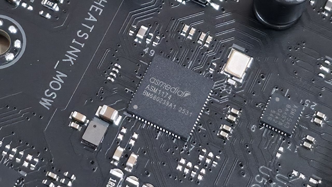 Asus ROG Strix B850-F Gaming Wifi Neo - ICs