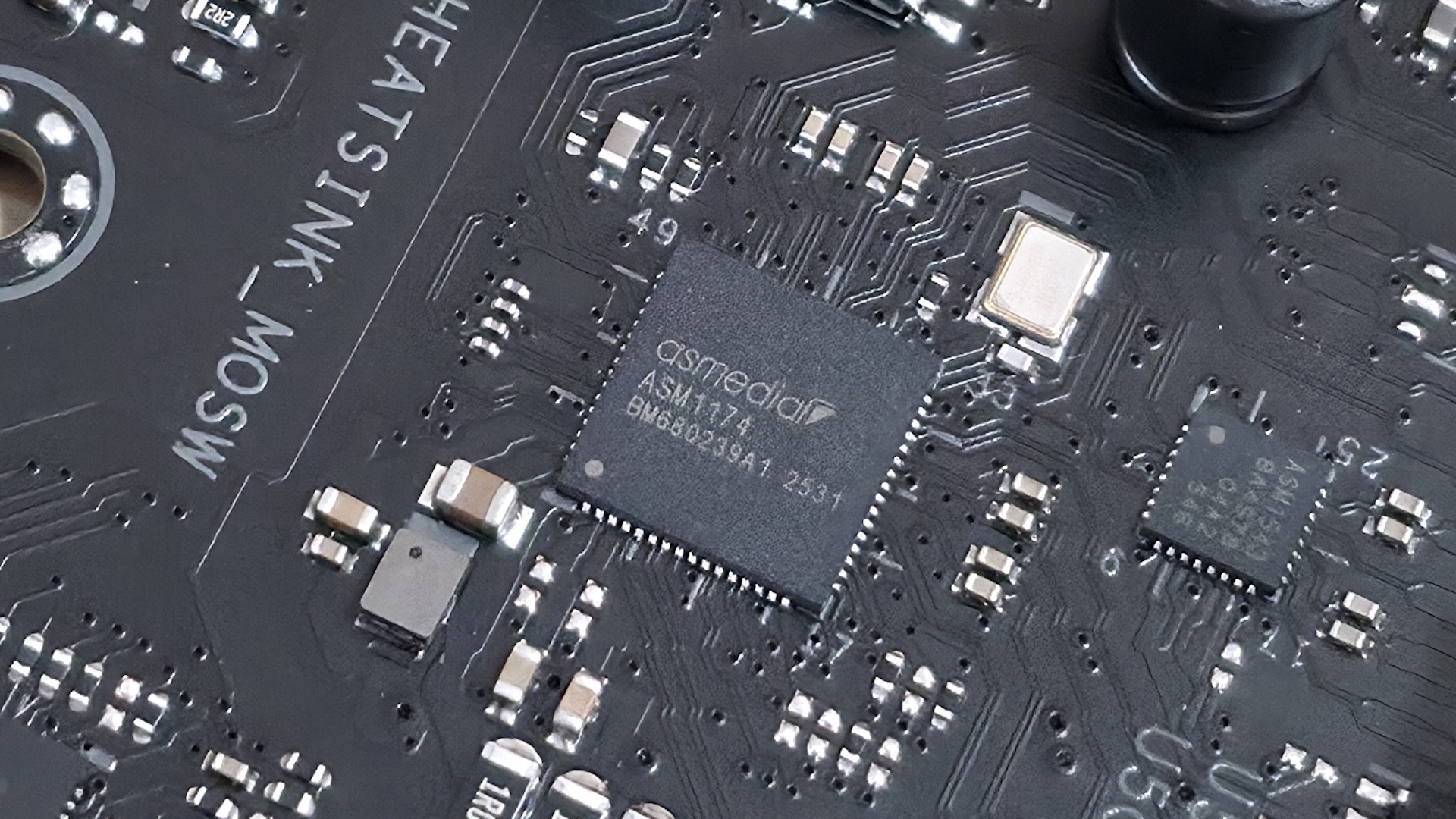 Asus ROG Strix B850-F Gaming Wifi Neo - ICs