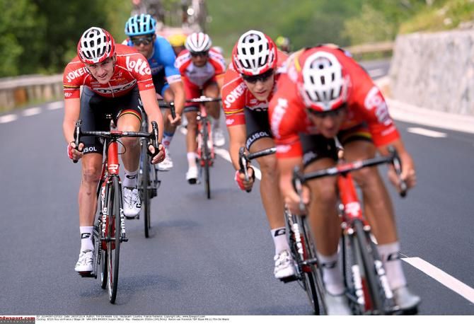 Jurgen van den Broeck flies downhill