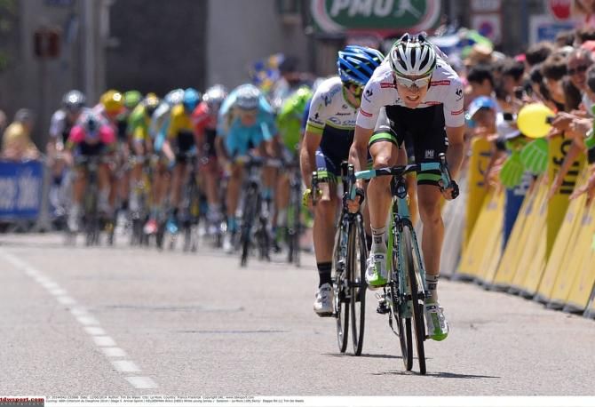 Wilco Kelderman (Belkin) went on the attack to gain a few seconds