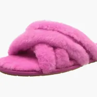 UGG Women's Scuffita Slipper: was £80 now £64 (save £16) | Amazon UK