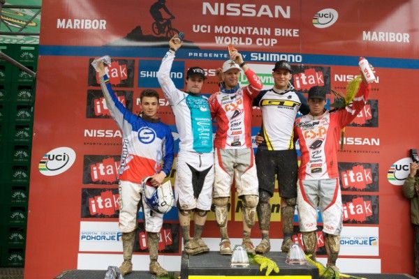 Men's podium: Romain Saladini, Jared Graves, Joost Wichman, Roger Rinderknecht and Tomas Slavik.