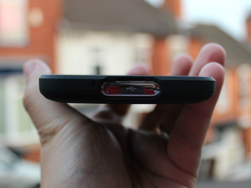 Spigen Slim Armor Case for the Samsung Galaxy S5