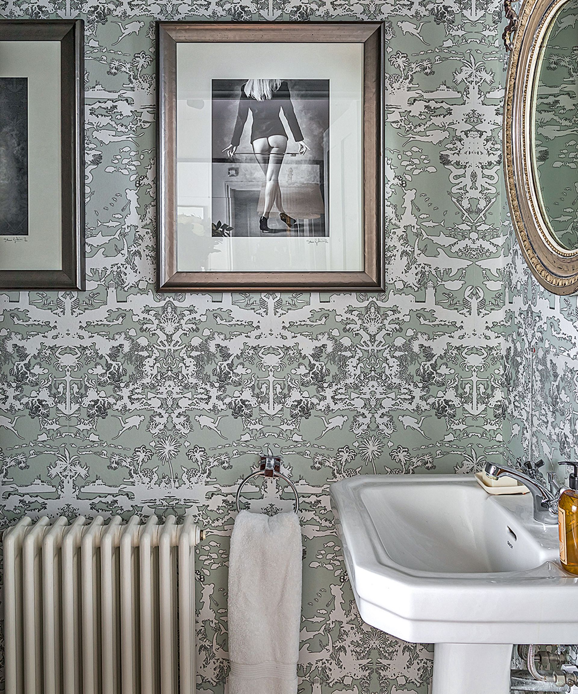 Powder room ideas with motif wallpaper