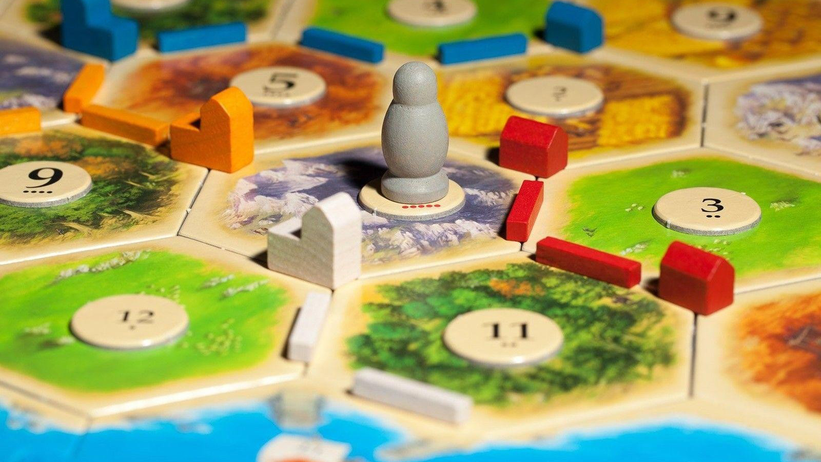 Monopoly Go! is a rather ruthless take on the classic board game