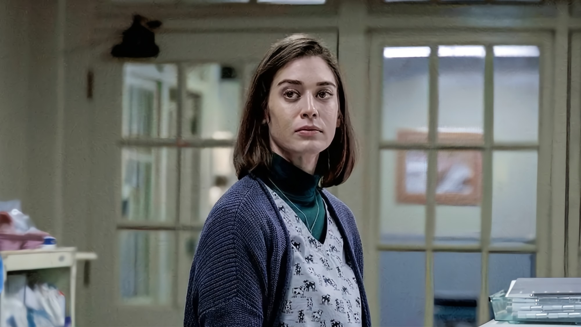 Lizzy Caplan in Castle Rock season 2