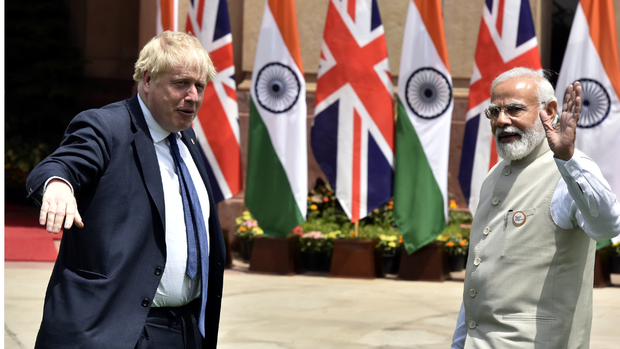 Narendra Modi with Boris Johnson