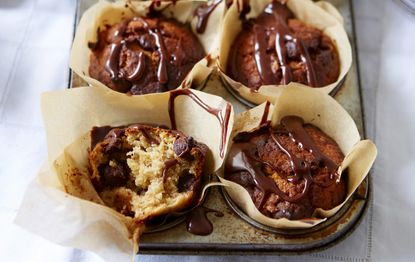 Gluten-free muffins with peanut butter, chocolate and banana