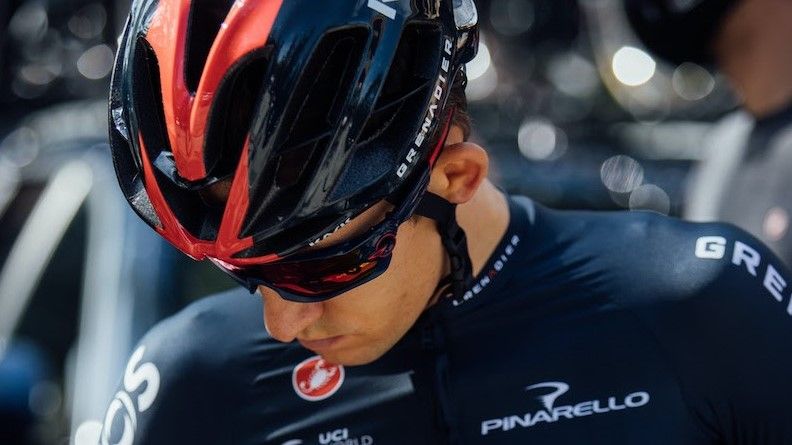 Kask Ineos Grenadiers