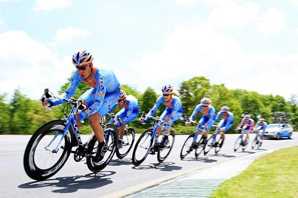 Tom Danielson leading the Slipstream train