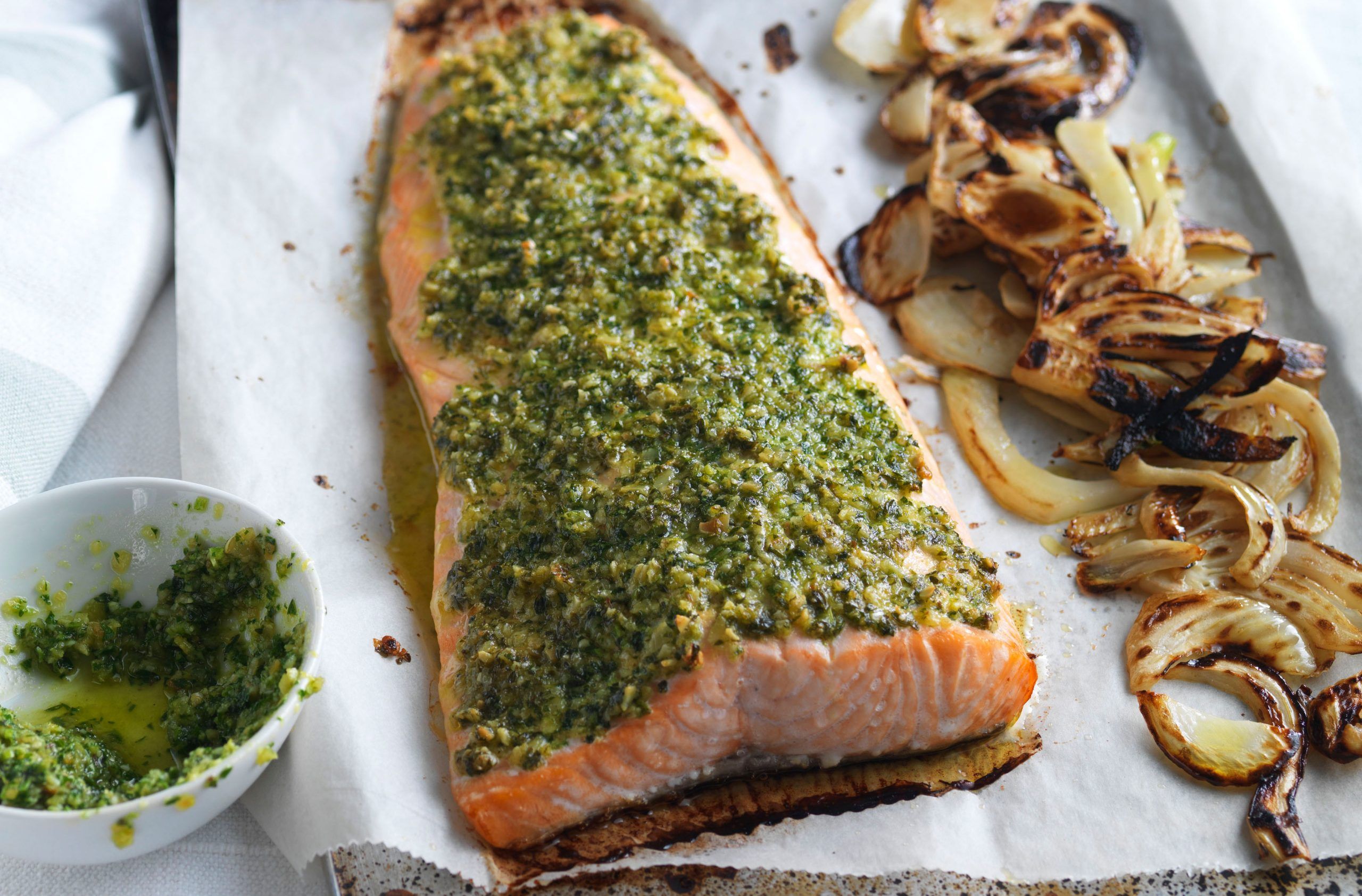 Salmon with parsley pesto recipe