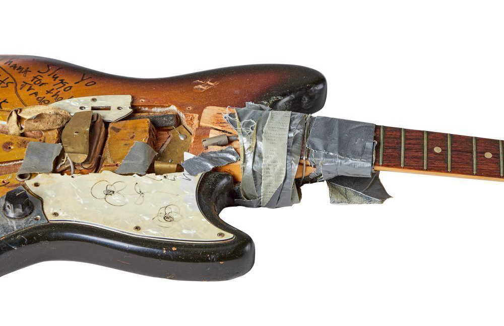 Kurt Cobain’s stage-smashed 1973 Fender Mustang sells for nearly ...