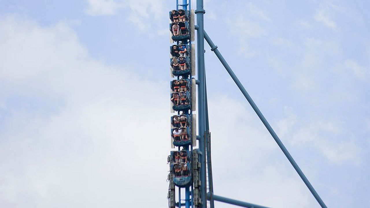 A Popular Six Flags Roller Coaster Is Closing, But Now There's A Twist ...
