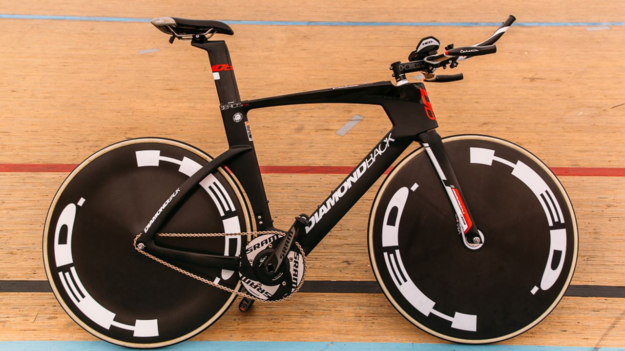 Cycling Hour Record: bikes