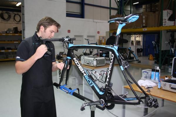 Tisma works on Wiggins' Roubaix ride