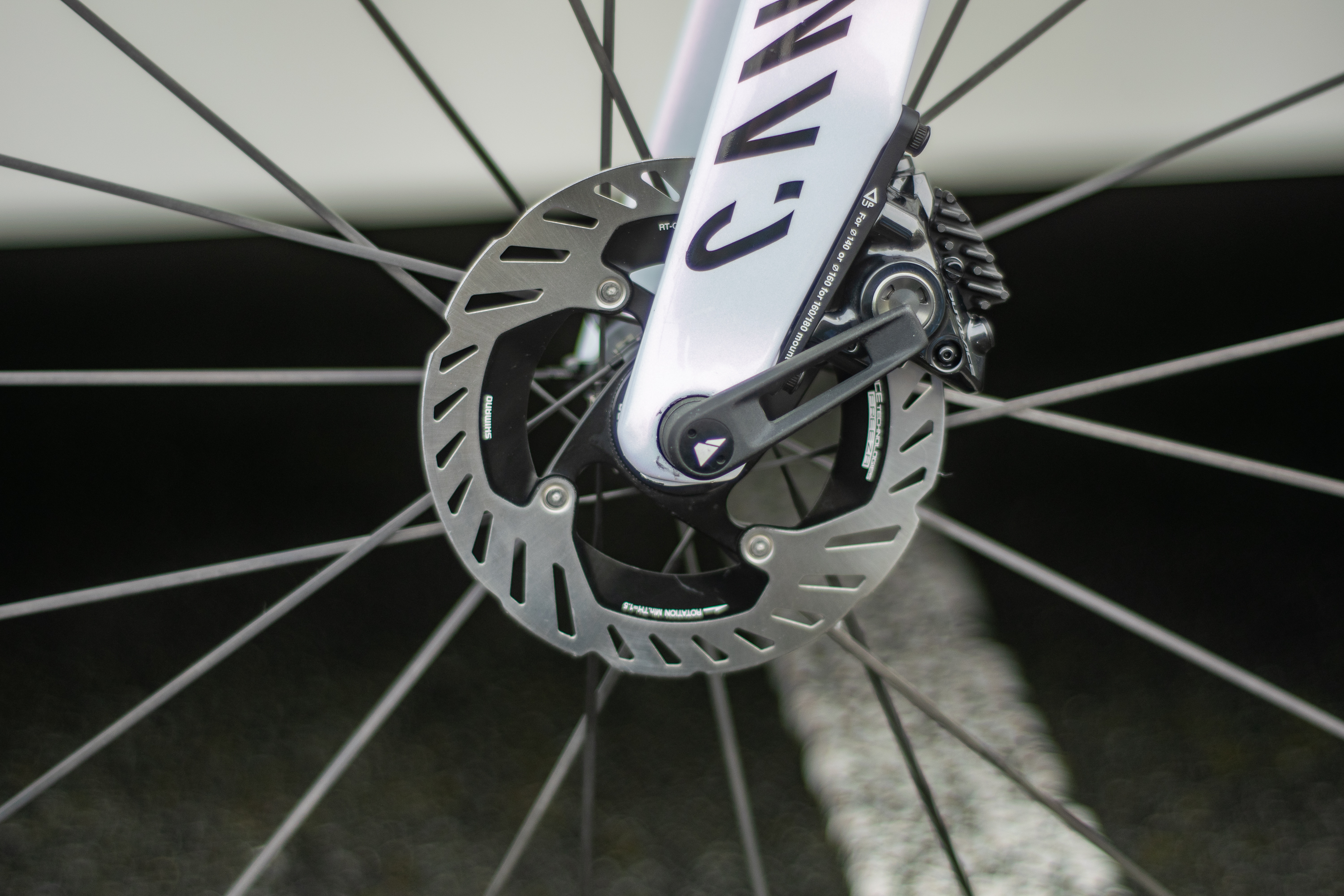 Cañón París-Roubaix Endurace CFR por Jasper Philipsen