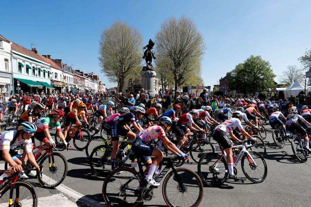 ROUBAIX FRANCE APRIL 16 Elisa Balsamo of Italy and Team Trek Segafredo Shari Bossuyt of Belgium and CanyonSRAM Racing Team Kathrin Schweinberger of Austria and Ceratizit WNT Pro Cycling Team and a general view of the peloton at Denain start city prior to the 2nd ParisRoubaix 2022 Womens Elite a 1247km one day race from Denain to Roubaix ParisRoubaixFemmes ParisRoubaix on April 16 2022 in Roubaix France Photo by Bas CzerwinskiGetty Images