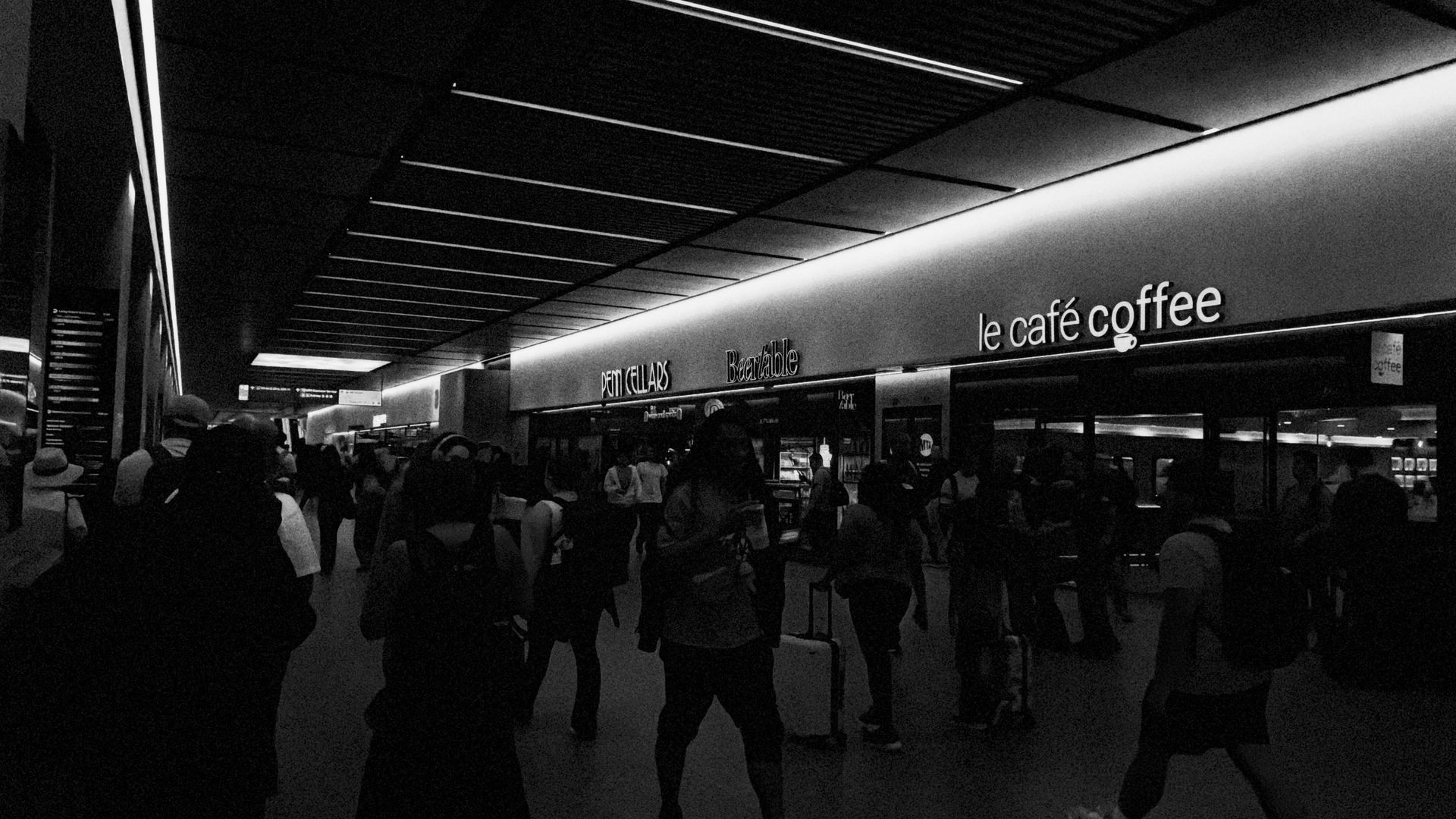 iPhone 18 Pro Max variable aperture test