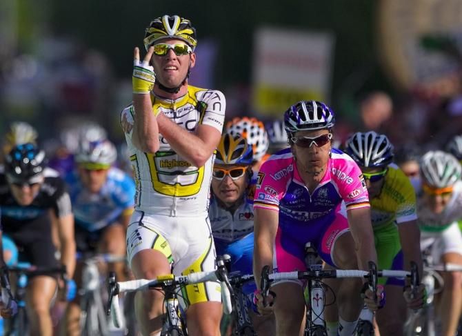 Despite taking a stage win Cavendish shows his anger at the Tour of Romandie