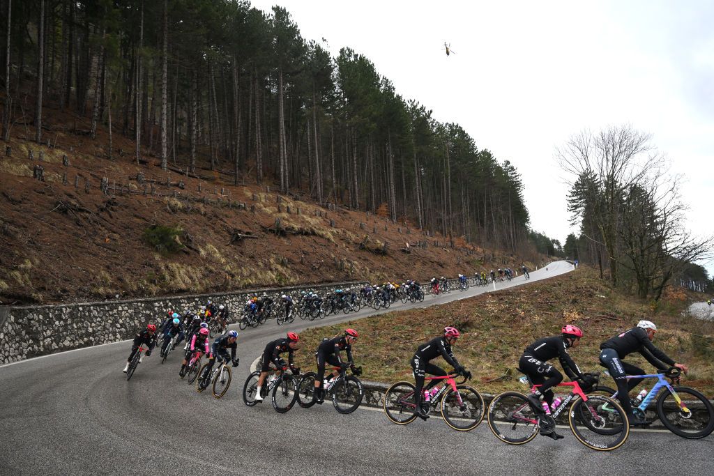 TRASACCO ITALY MARCH 13 A general view of the peloton competing during the 60th TirrenoAdriatico 2025 Stage 3 a 190km stage from Norcia to Trasacco UCIWT on March 13 2025 in Trasacco Italy Photo by Tim de WaeleGetty Images