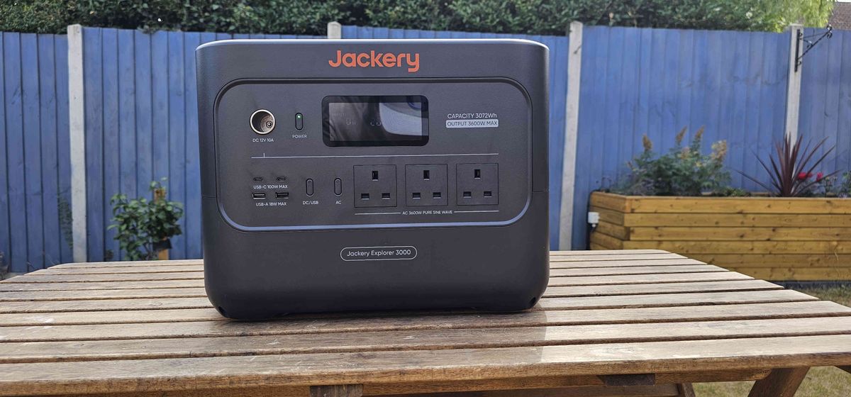 I tested the Jackery Explorer 3000 v2 and I'm impressed with just how much capacity this home back-up portable power station has without needing any extra batteries