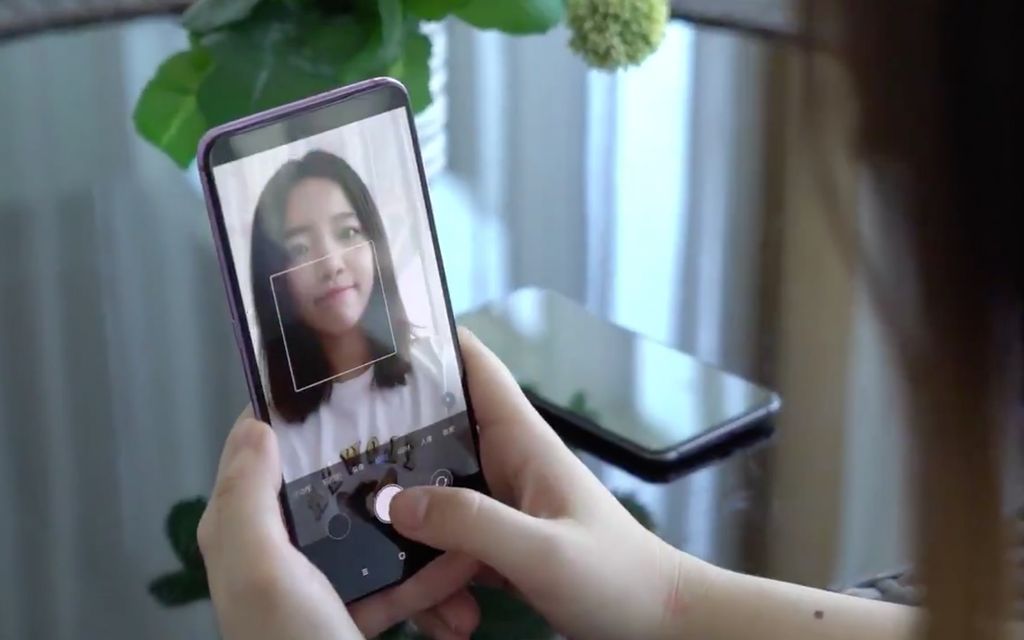 The First UnderDisplay Selfie Cameras Are Here, and They Look Like