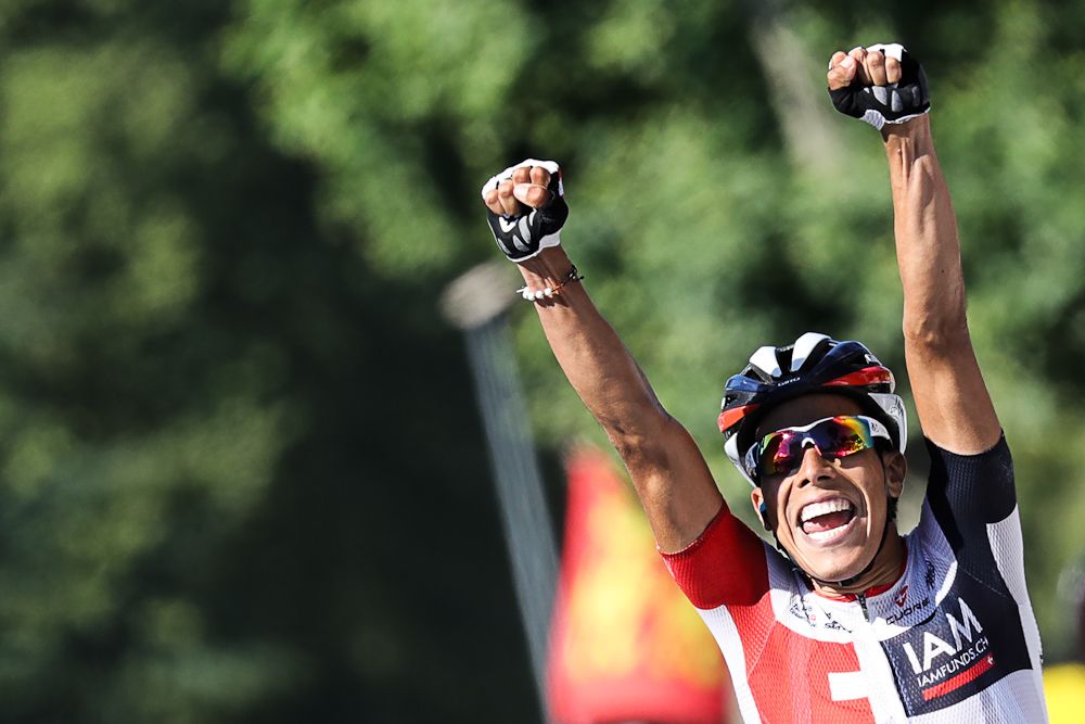 Jarlinson Pantano (IAM Cycling) celebrates winning stage 15 at the Tour de France
