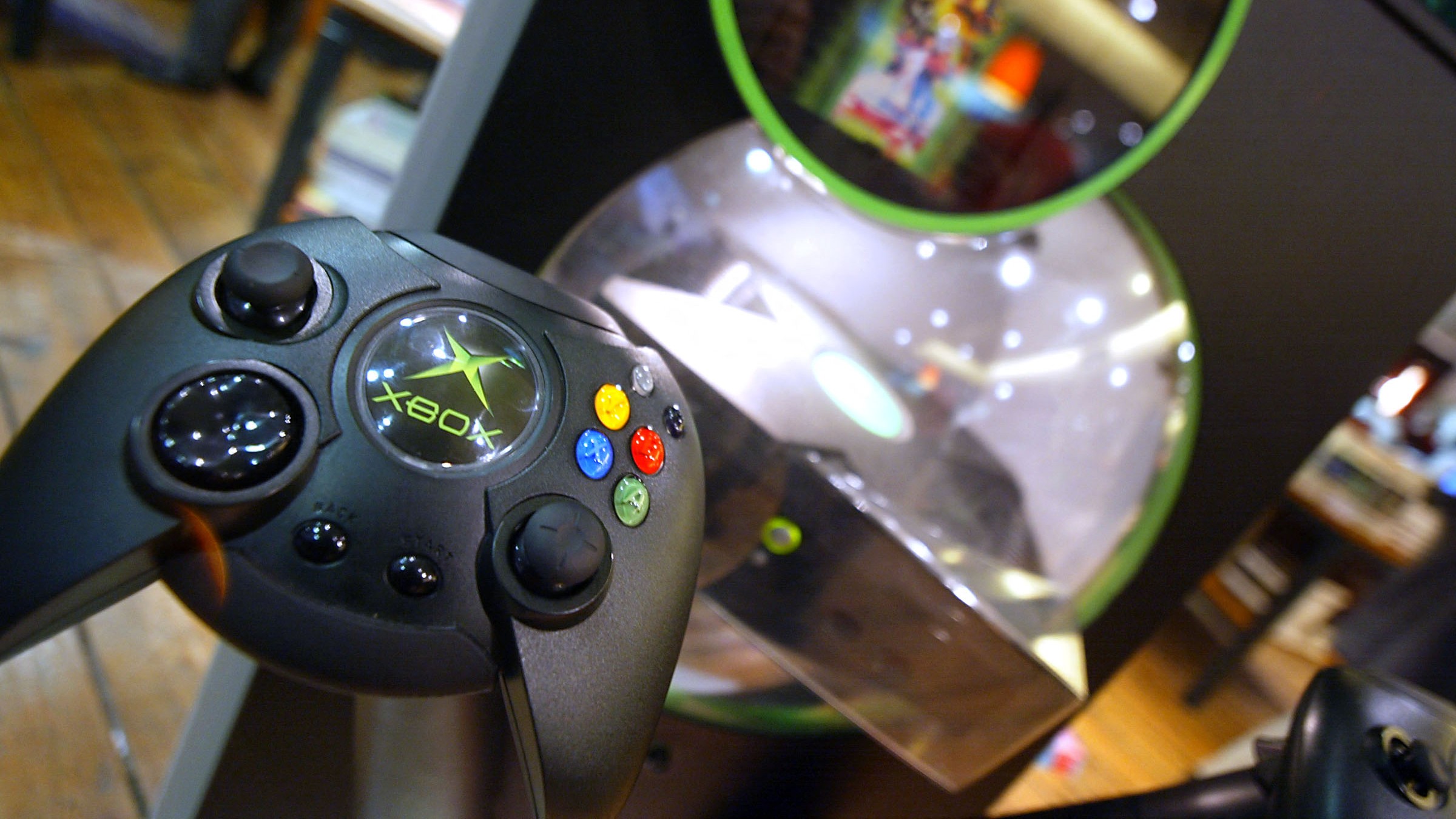 March 14, 2002, at a demonstration terminal presenting the Xbox, Microsoft's game console, on its European launch day.