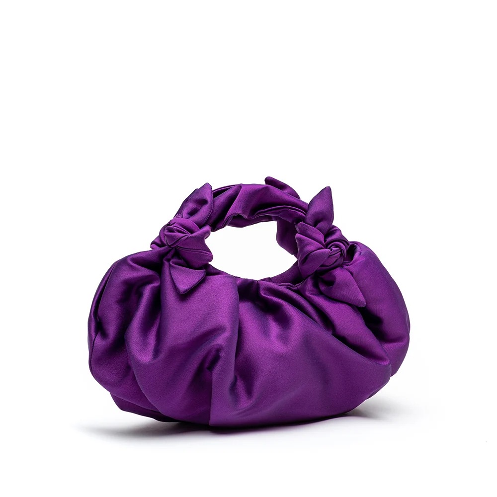laia alen, Bernatta Bag