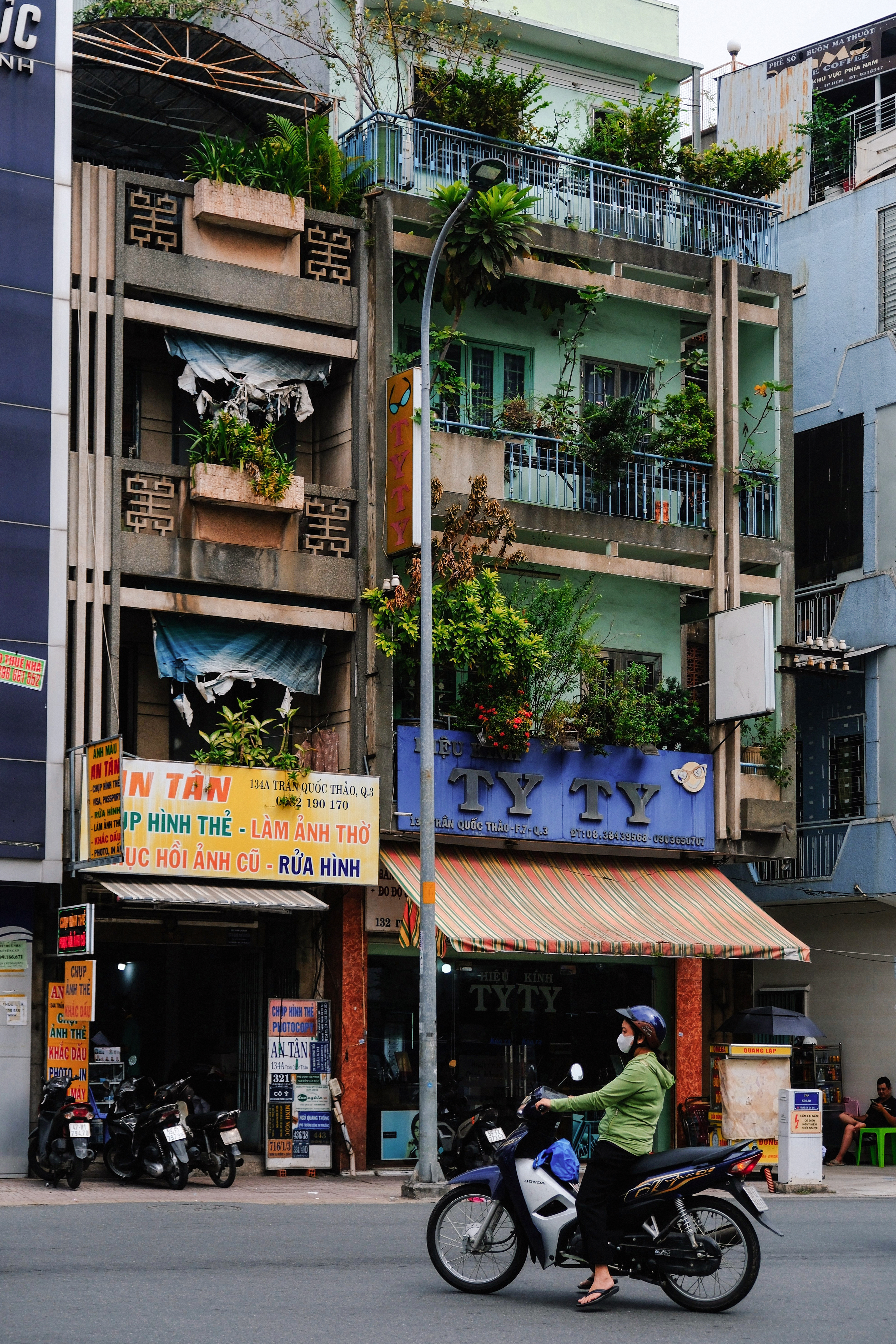 Vietnamese modernist architecture