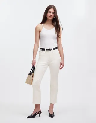 Kick Out Crop Jeans in Pure White