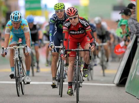 Evans missed out in stage two after taking the wrong line in the sprint.