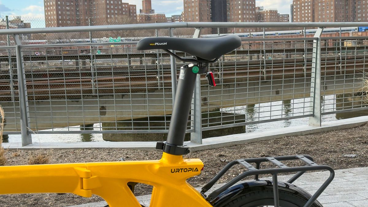 Urtopia Carbon Fold 1 - Seat