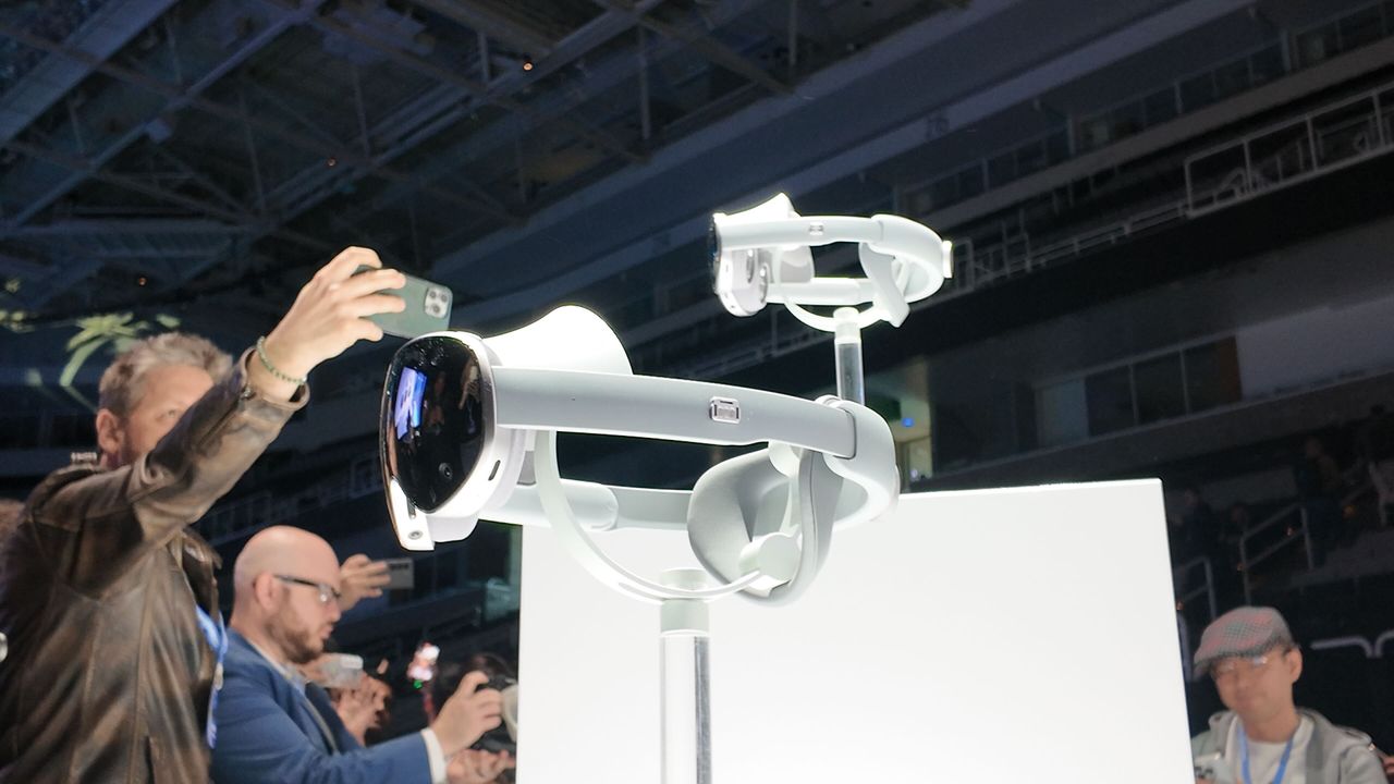 Samsung's Project Moohan with Android XR at Galaxy Unpacked 2025