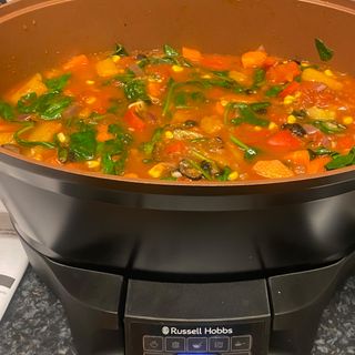Image of Russell Hobbs multicooker being used to make stew