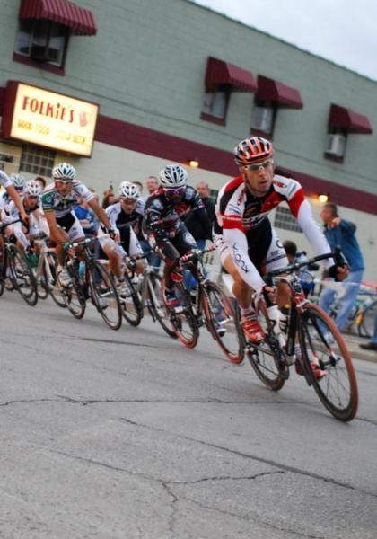 Karl Menzies (Team Ouch Presented By Maxxis) lead the peloton.