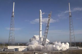 SpaceX Static Fire Test Before CRS-5 Launch