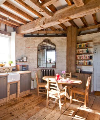 Airbnb experiences, kitchen and living area in windmill in Kent