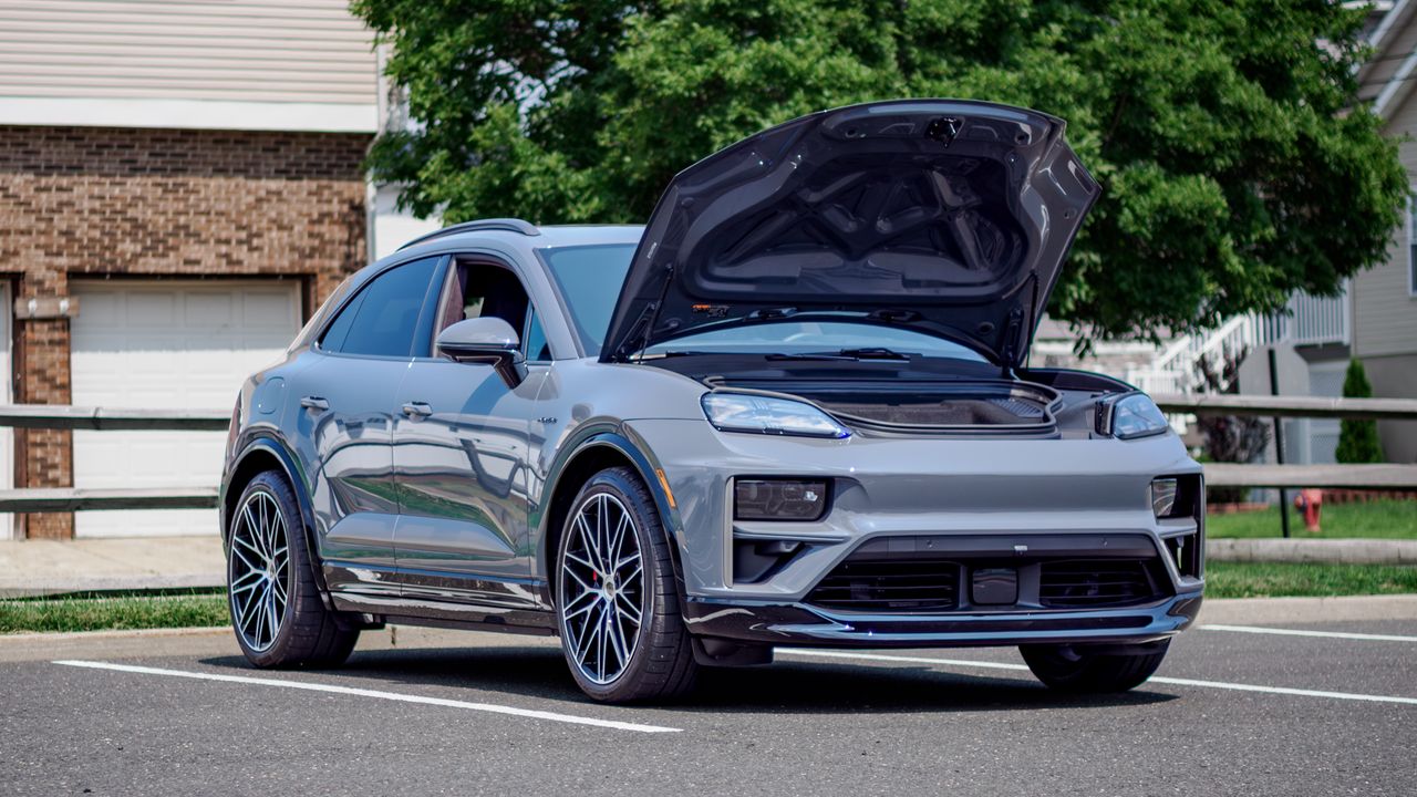 2026 Porsche Macan review.