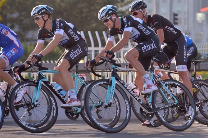 Pieter Serry stays tucked in the bunch