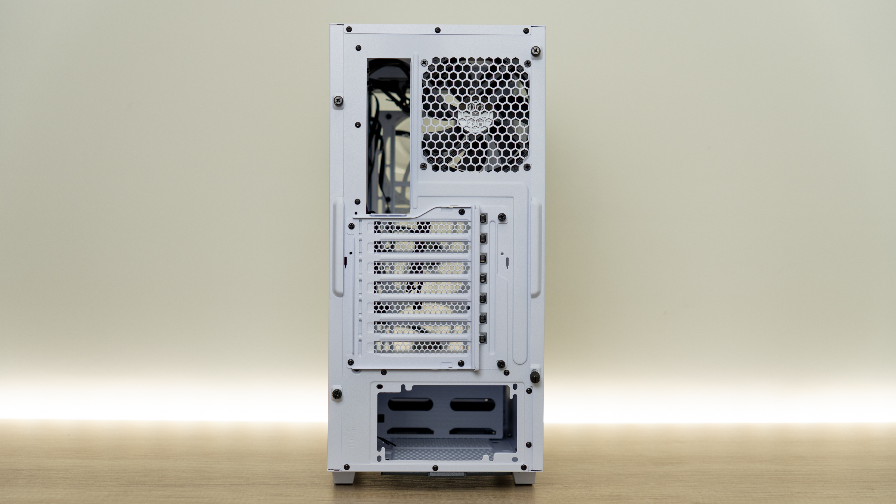 Thermaltake Divider 300TG ARGB Snow Edition