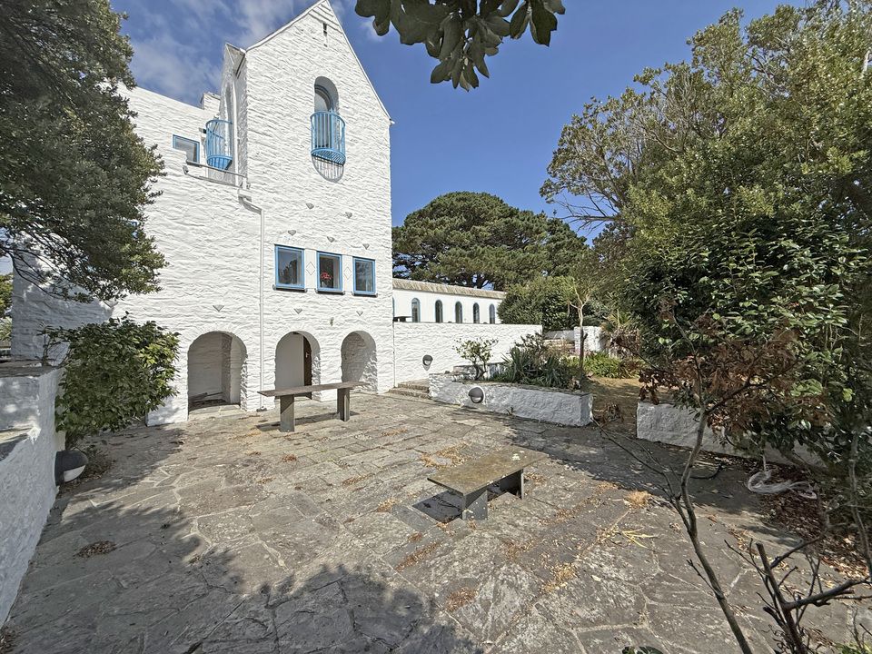 The Gate House at Chapel Point near Mevagissey