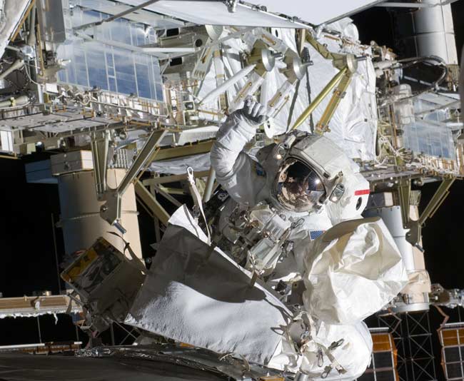 Astronauts Set for Third Spacewalk Outside Station