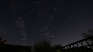 How to photograph star trails