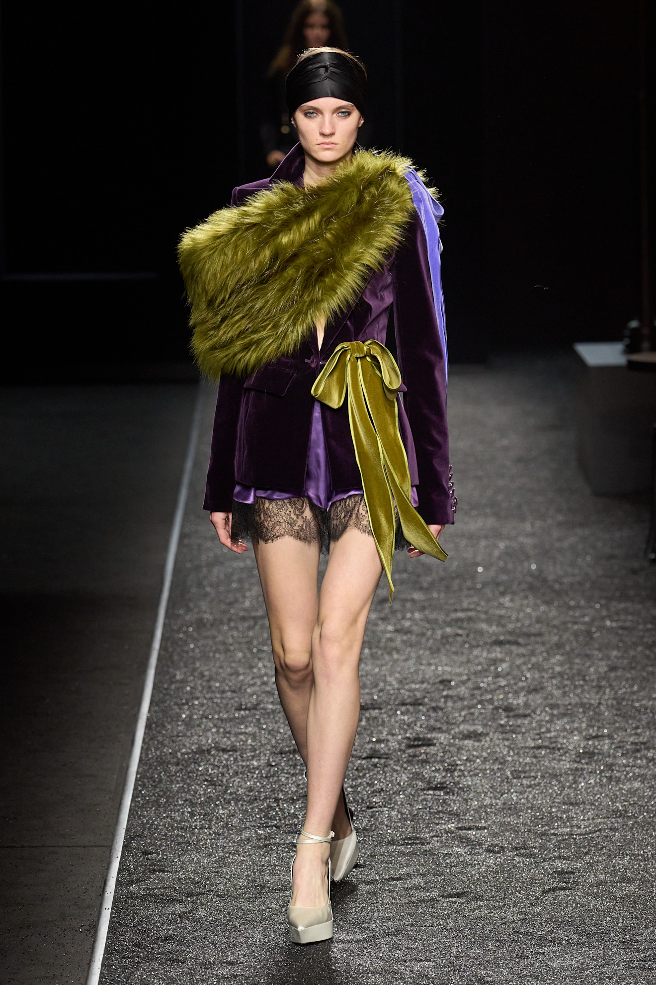 lace trend on the fall/winter 2025 runway