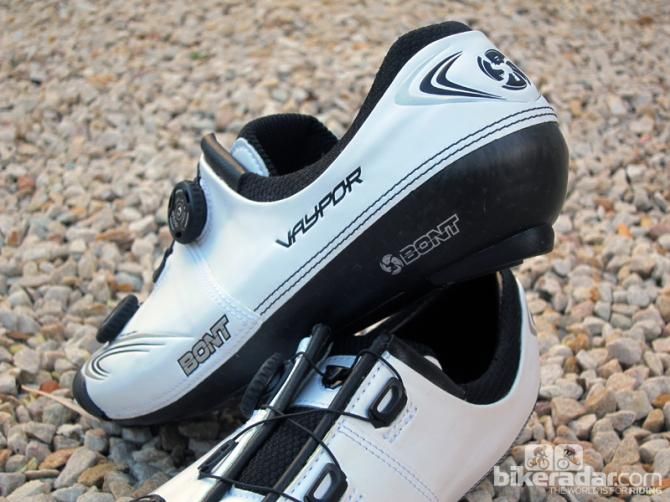 You can just make out how high the carbon fiber sole wraps up and around the outer edge of your foot.