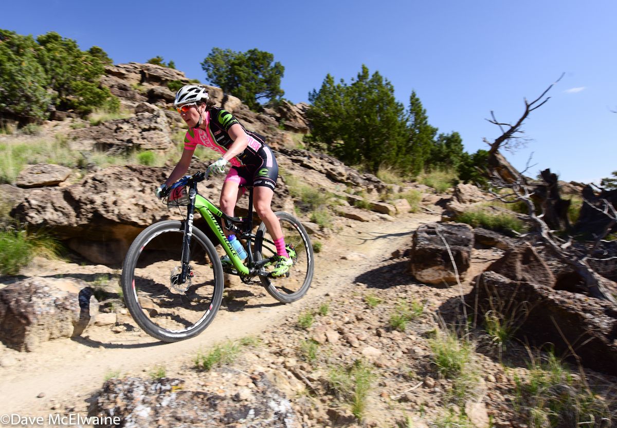 Jenny Smith (Stans NoTubes) competing for fifth place
