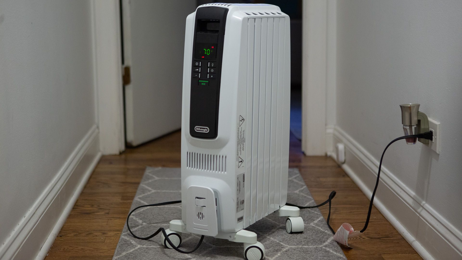 DeLonghi TRD40615E Dragon 4 Oil filled radiator review T3