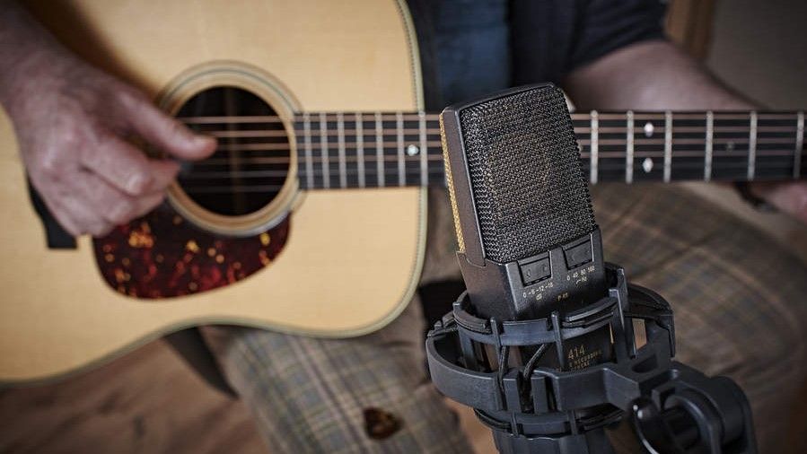 Mic and acoustic guitar